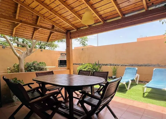 Semesterbostad Orquidea Corralejo