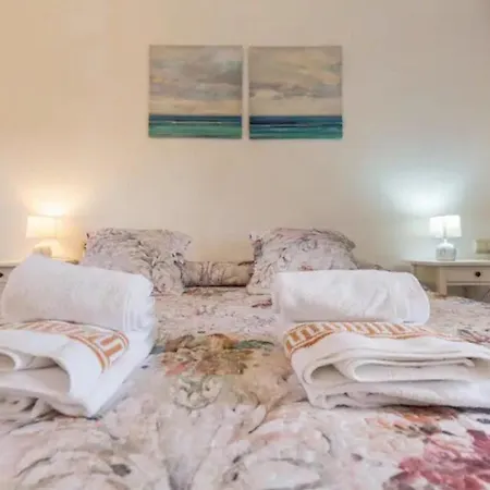 Orquidea קורלחו