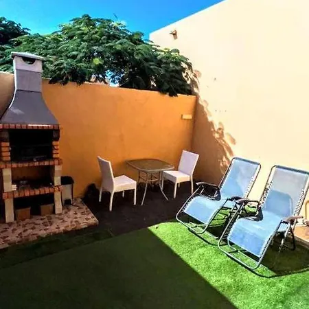 Holiday home Orquidea